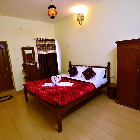 Al Haramain Home Stay Un -Married And Stag Groups Not Allowed Утакаманд Экстерьер фото